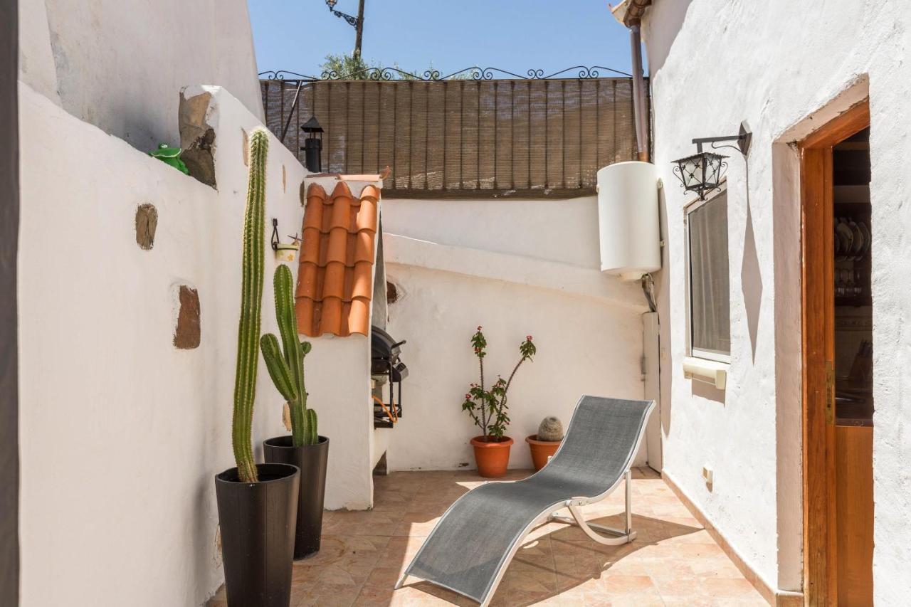 Casa La Huertecilla Villa La Sorrueda Exterior photo